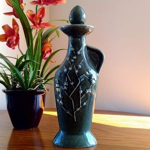 James B. Beam 1965 Genuine Regal China Decanter